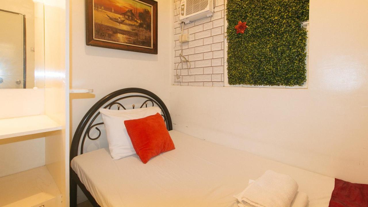 Nearest Hostel Pasay City By Reddoorz المظهر الخارجي الصورة
