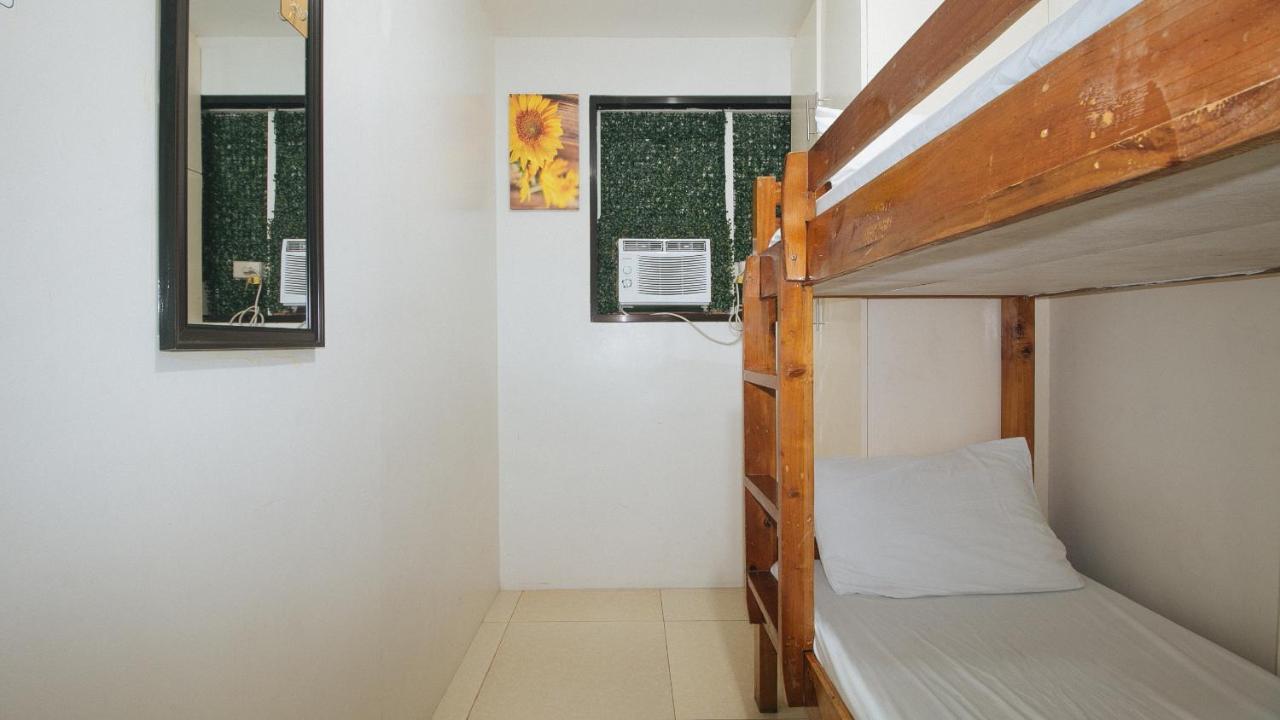 Nearest Hostel Pasay City By Reddoorz المظهر الخارجي الصورة