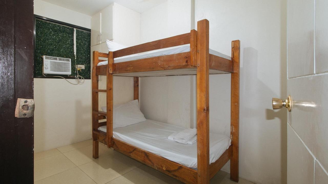 Nearest Hostel Pasay City By Reddoorz المظهر الخارجي الصورة