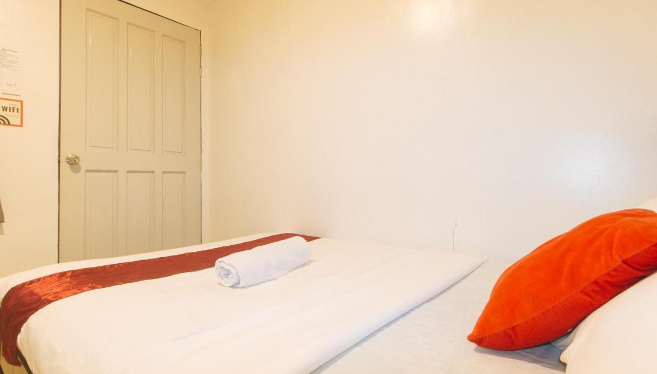 Nearest Hostel Pasay City By Reddoorz المظهر الخارجي الصورة
