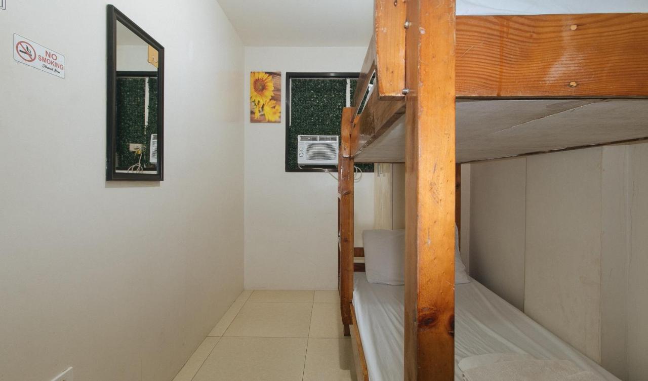 Nearest Hostel Pasay City By Reddoorz المظهر الخارجي الصورة